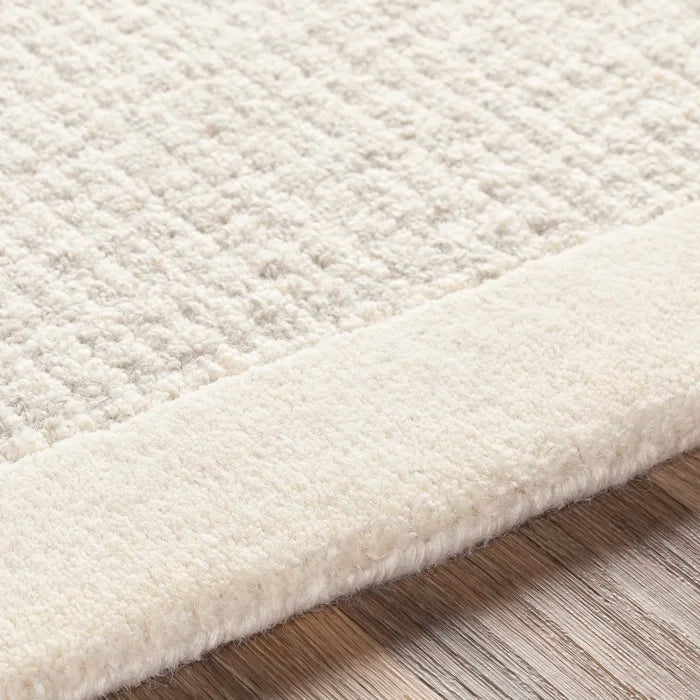 Viveiros Hand-Tufted Wool Area Rug